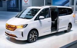 五菱七座最新款车型／五菱七座最新款车型2020图片