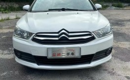 15年的雪铁龙世嘉值多少钱／15年雪铁龙世嘉图片