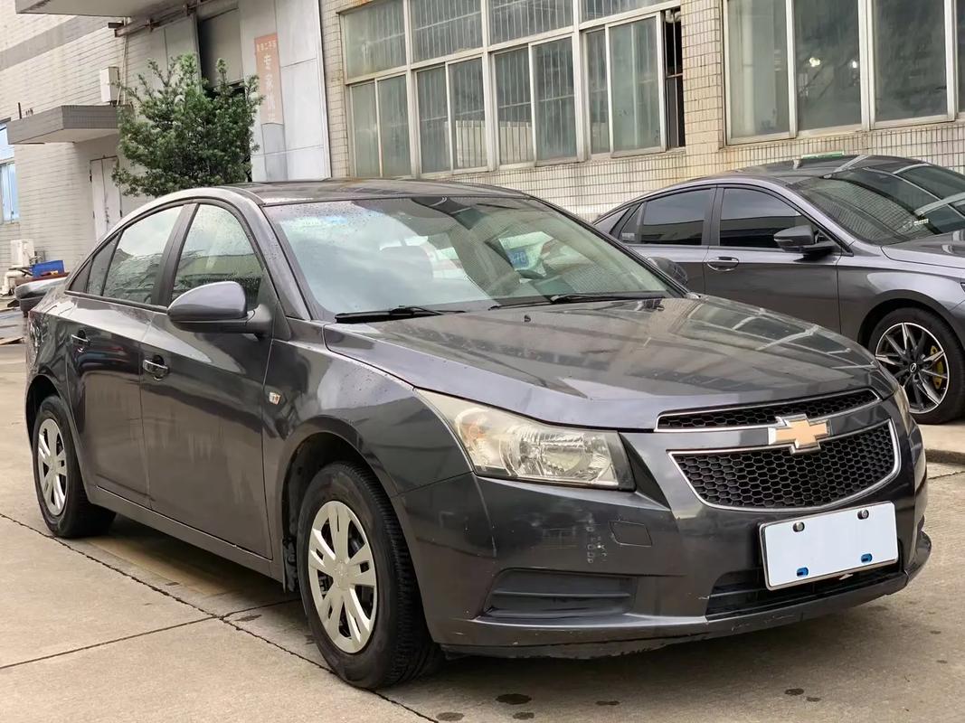 雪佛兰2013款科鲁兹/雪佛兰2013款科鲁兹 18 SE