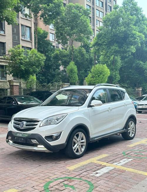 百度长安汽车cs35/长安cs35车型详解