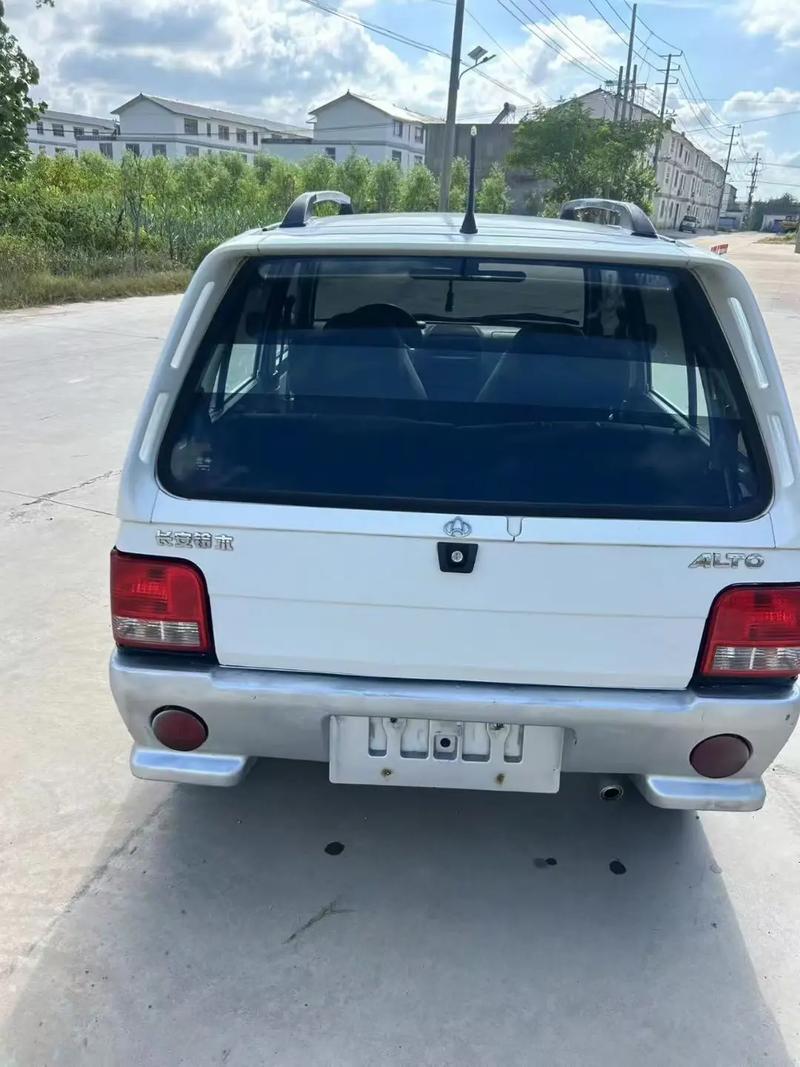 老款奥拓快乐王子/老款奥拓快乐王子油泵更换