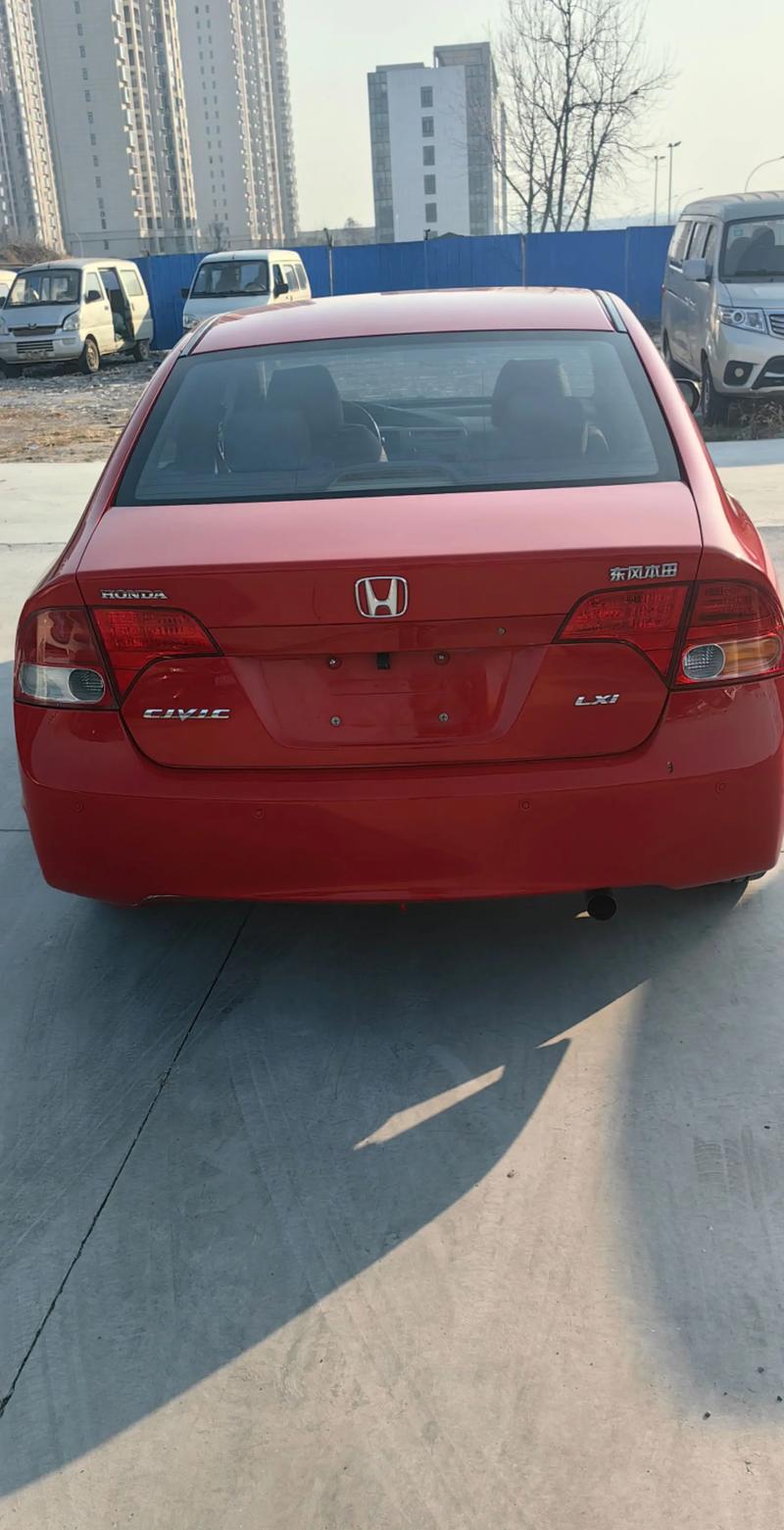 本田思域08年的二手车价格/本田思域08年的二手车价格多少