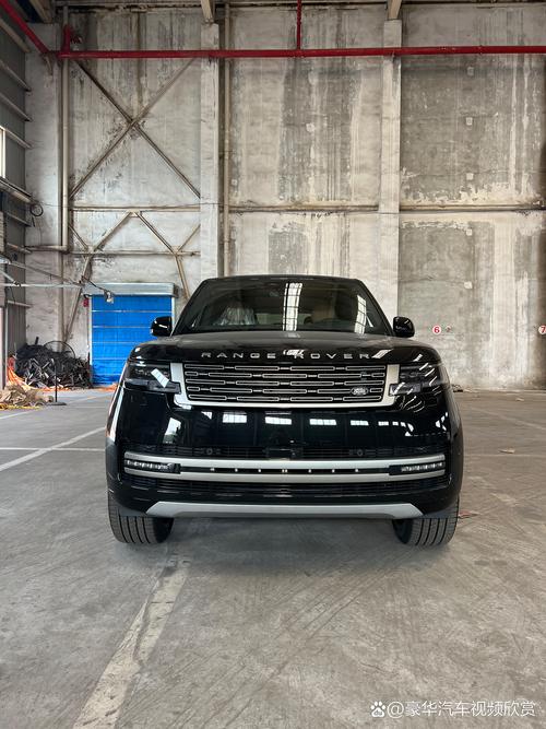 路虎揽胜行政加长版图片/路虎揽胜行政加长版图片高清