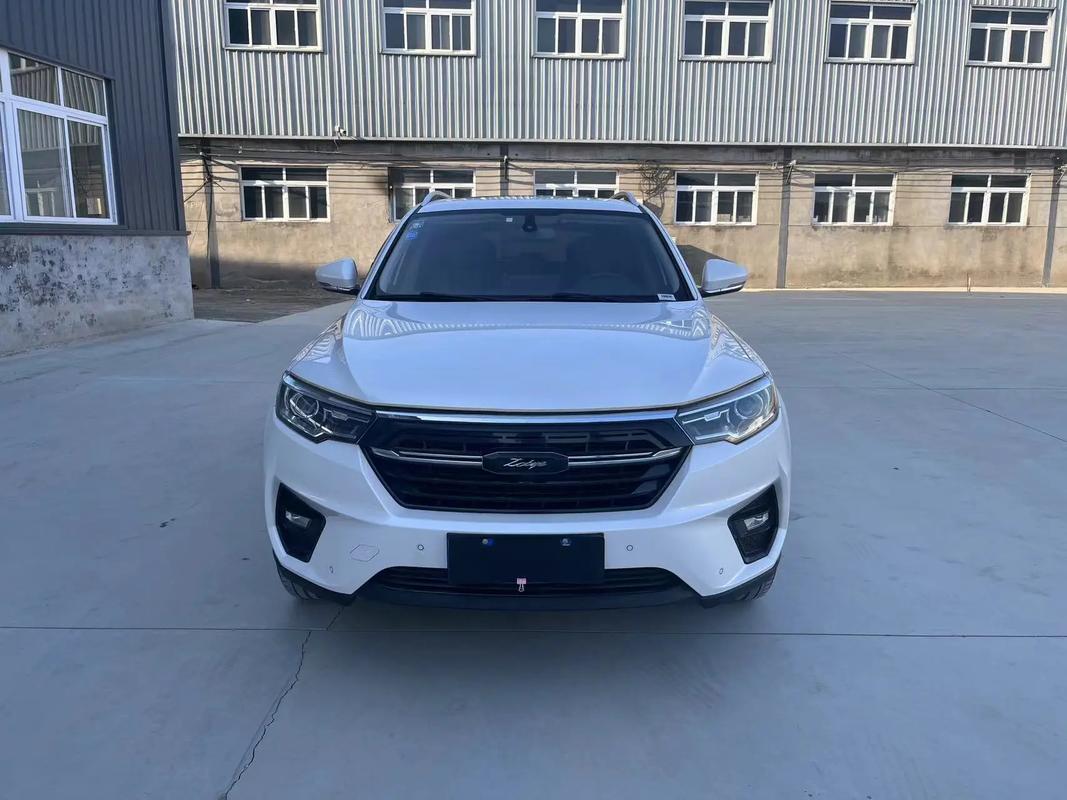 众泰t600自动挡报价(众泰t600自动挡报价及图片)