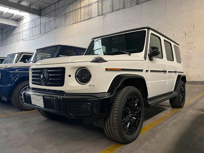 奔驰g55报价及图片(奔驰g550报价及图片 4x4)