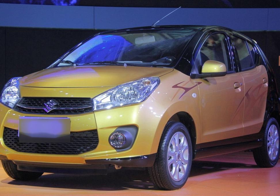 为什么说奥拓比雨燕好 新奥拓和雨燕对比