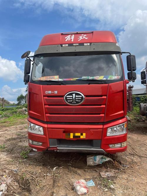 解放j6p牵引车图片/解放j6p4x2牵引车