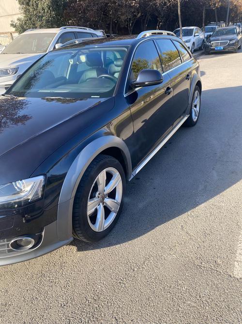 奥迪旅行车a4allroad(奥迪旅行车a4allroad最新款)